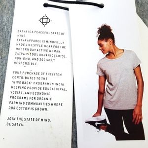 SATVA Organic Cotton T-shirt Athletic Fashion Sz Small